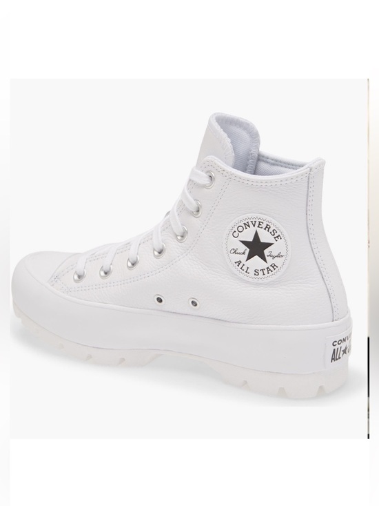 Shoes - Women’s Converse Chuck Taylor All Star Lugged Leather Sneakers Size 8 | Winter